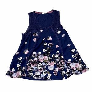 Taylor & Sage Floral Lace Sleeveless Top Large